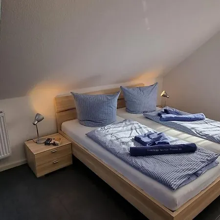 Wismarer Kogge Backbord Bei Wismar Bis 6 Personen 지로우